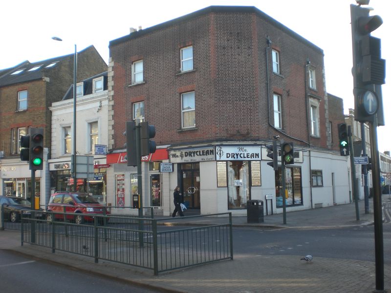 File:Broad St 2-4.jpg