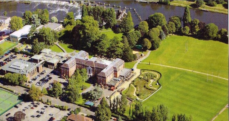 File:Broom Rd Lensbury aerial small.jpg